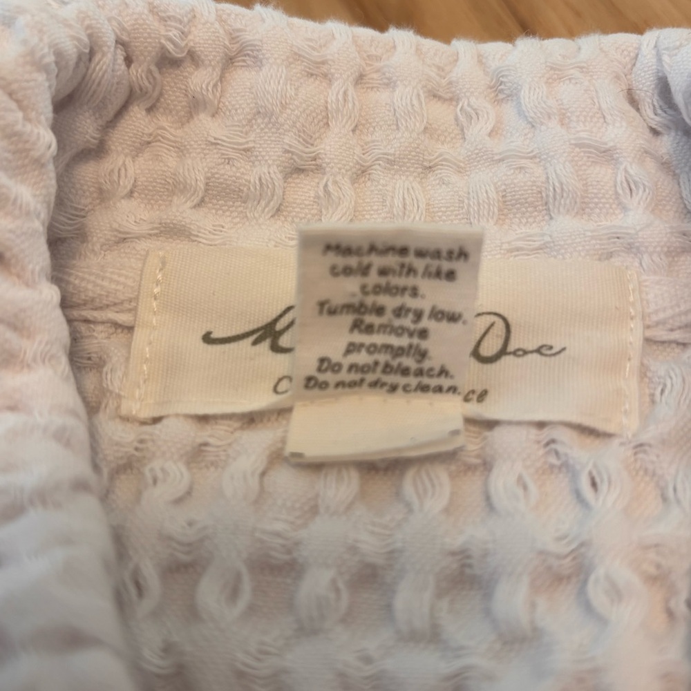 Mod-o-doc White/Cream Long Sleeve Front Button Textured Jacket - Medium - Picture 6 of 9